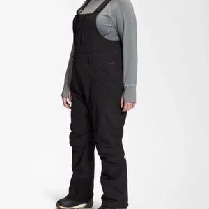 The North Face Women Plus Size 2X Short Freedom Snow Bib Snowboard Ski Black